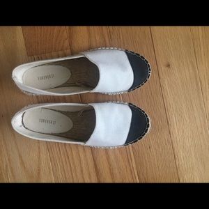Forever 21 - Chanel Espadrille look a likes size 7